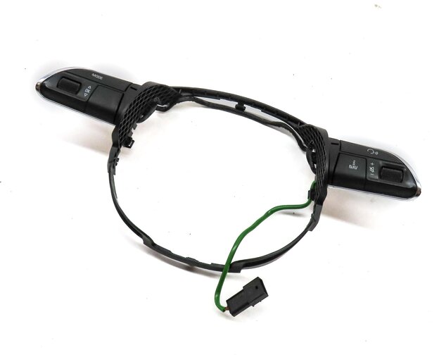 2013 AUDI Q5 (B8 8R) FRONT LEFT STEERING WHEEL CONTROL SWITCH BUTTON SET2 & TRIM