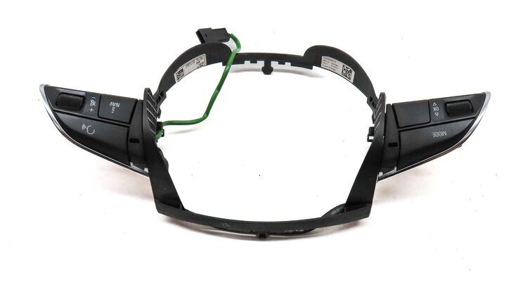 Thumbnail 4: 2013 AUDI Q5 (B8 8R) FRONT LEFT STEERING WHEEL CONTROL SWITCH BUTTON SET2 & TRIM