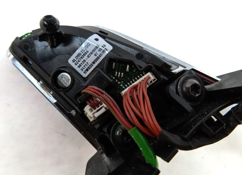 Thumbnail 7: 2013 AUDI Q5 (B8 8R) FRONT LEFT STEERING WHEEL CONTROL SWITCH BUTTON SET2 & TRIM