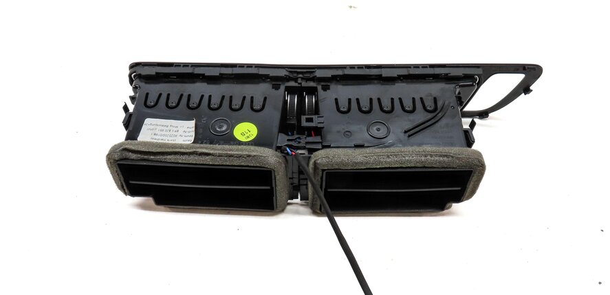 Thumbnail 4: 2013 AUDI Q5 B8 8R FRONT CENTER DASH HVAC A/C HEATER AIR VENT (BLACK) 8R1820951