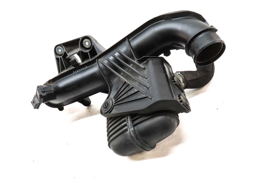 Thumbnail 3: 2013 AUDI Q5 B8 8R 2.0L ENGINE AIR INTAKE INTERCOOLER PRESSURE PIPE & DAMPER BOX