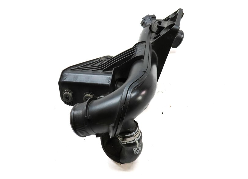 Thumbnail 4: 2013 AUDI Q5 B8 8R 2.0L ENGINE AIR INTAKE INTERCOOLER PRESSURE PIPE & DAMPER BOX