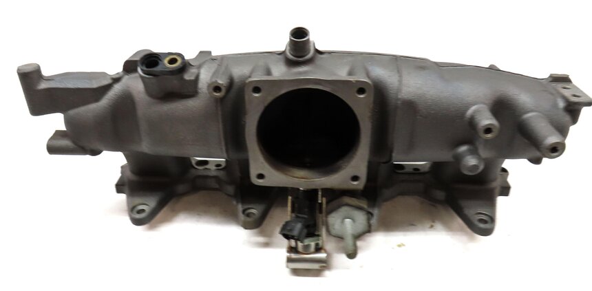 Thumbnail 5: 13-14 AUDI A4 A5 ALLROAD Q5 B8 8K 8T 2.0L TURBO ENGINE INTAKE MANIFOLD DIFFUSER