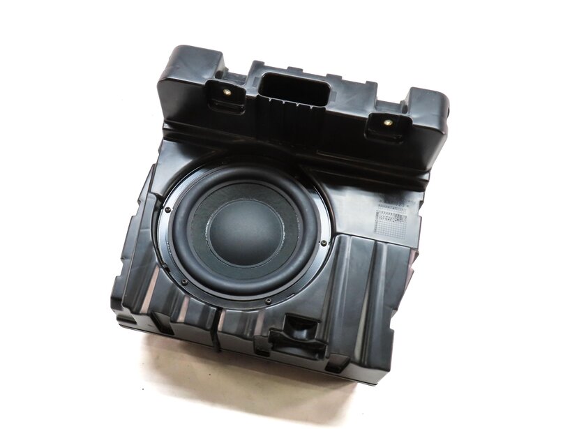 2011 PORSCHE PANAMERA (958) BOSE SUBWOOFER SUB WOOFER SPEAKER & BOX 97064556503