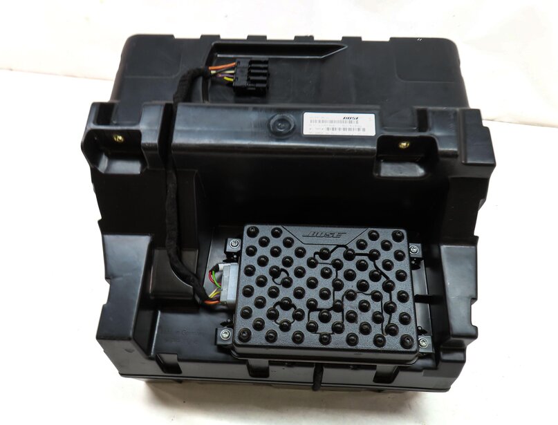 Thumbnail 5: 2011 PORSCHE PANAMERA (958) BOSE SUBWOOFER SUB WOOFER SPEAKER & BOX 97064556503