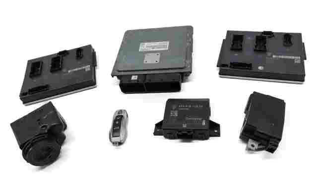 Thumbnail 2: 2011 PORSCHE PANAMERA 970 4.8L M48 NON-TURBO BODY ECM LOCK ENGINE MODULE KEY SET