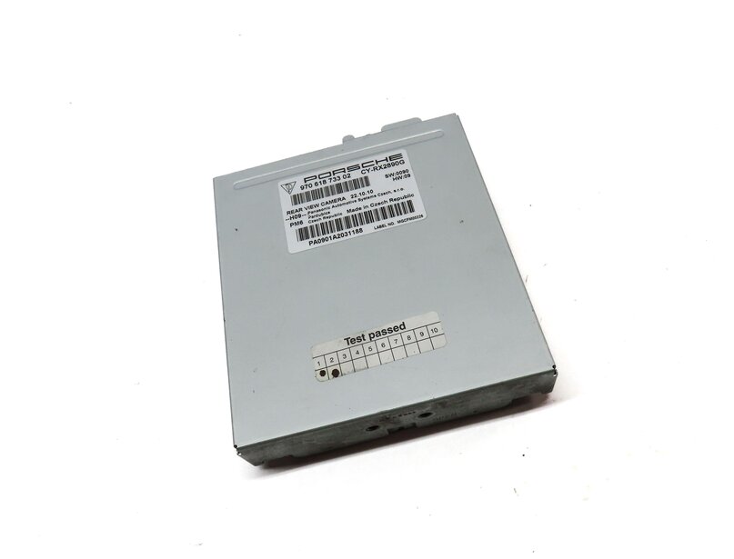 Thumbnail 3: 2011 PORSCHE PANAMERA (958) REARVIEW CAMERA CONTROL MODULE 97061873302