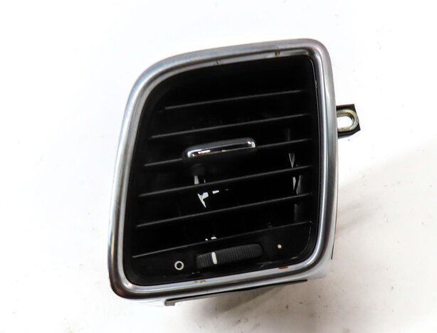 Thumbnail 3: 2011 PORSCHE PANAMERA (958) DASH FRONT RIGHT PASSENGER A/C HEATER AIR VENT BLACK