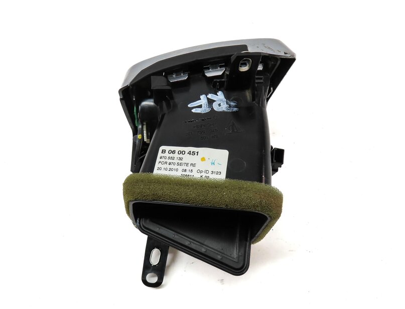 Thumbnail 5: 2011 PORSCHE PANAMERA (958) DASH FRONT RIGHT PASSENGER A/C HEATER AIR VENT BLACK