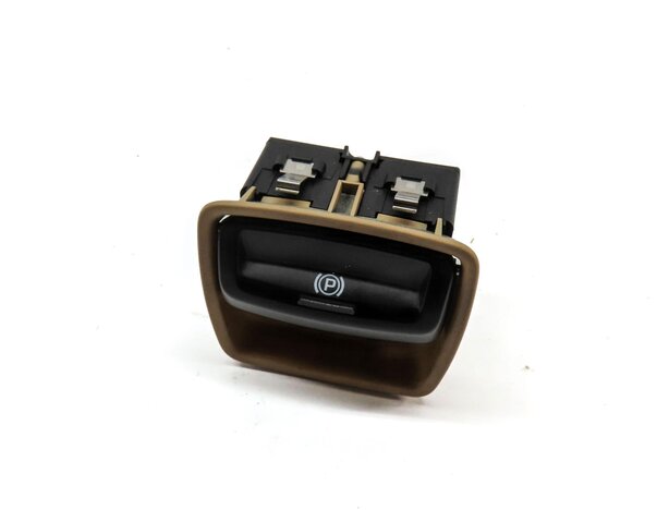 Thumbnail 1: 2011 PORSCHE PANAMERA (958) PARKING BRAKE ENGAGE DISENGAGE SWITCH BUTTON (BEIGE)