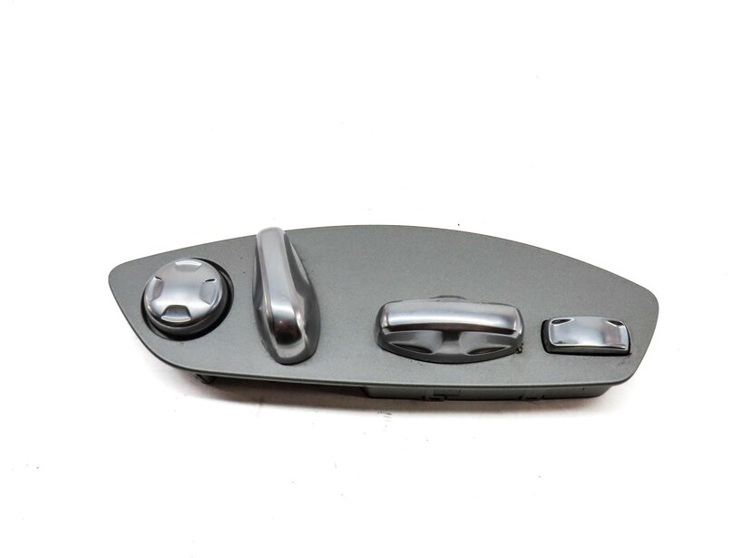 Thumbnail 2: 2011 PORSCHE PANAMERA (958) FRONT RIGHT PASSENGER SEAT ADJUST SWITCH 7PP959748P