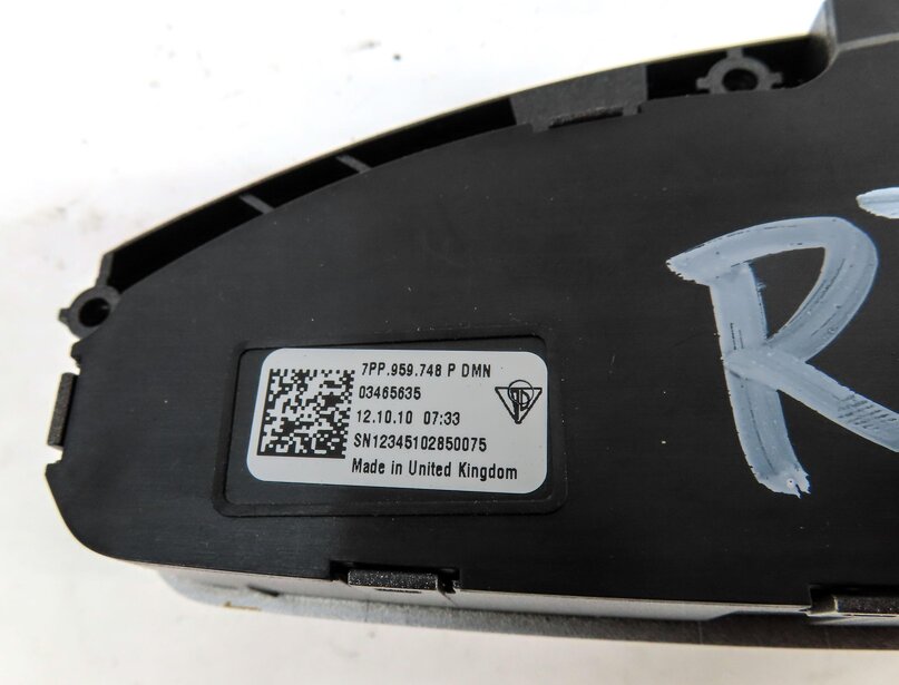Thumbnail 6: 2011 PORSCHE PANAMERA (958) FRONT RIGHT PASSENGER SEAT ADJUST SWITCH 7PP959748P