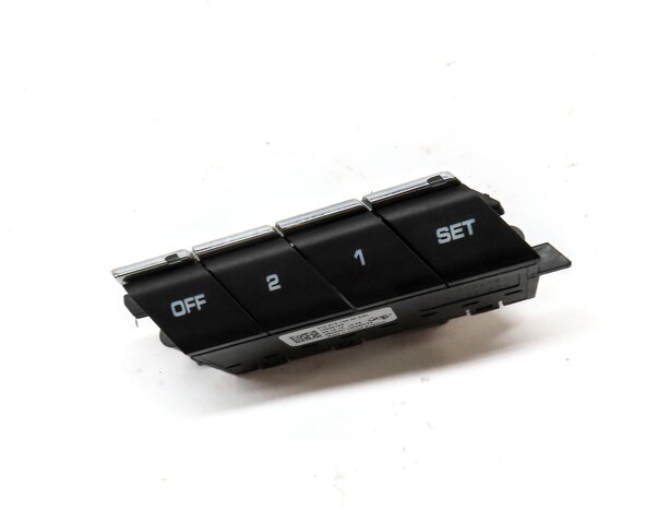 Thumbnail 3: 2011 PORSCHE PANAMERA (958) FRONT RIGHT PASSENGER SEAT MEMORY SWITCH BUTTON