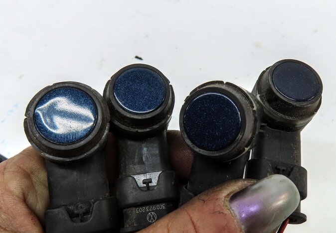 Thumbnail 5: 2011 PORSCHE PANAMERA (958) REAR PARK ASSIST PDC SENSOR SET4 (BLUE) w/ HARNESS