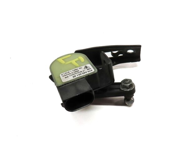 Thumbnail 2: 2011 PORSCHE PANAMERA (958) FRONT LEFT DRIVER SUSPENSION HEIGHT LEVEL SENSOR