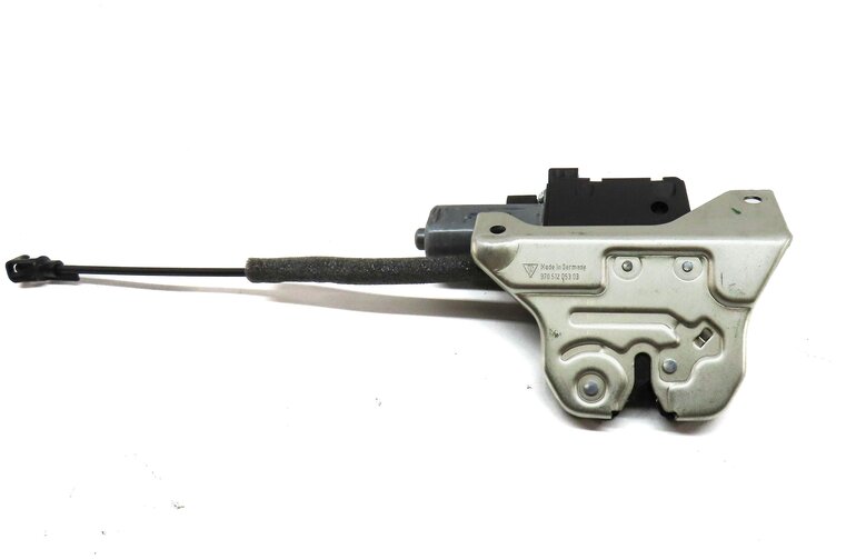 Thumbnail 2: 2011 PORSCHE PANAMERA (958) REAR HATCH TRUNK LOCK LATCH ACTUATOR 97051205303