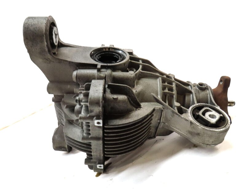Thumbnail 5: 2010-2016 PORSCHE PANAMERA (970 G1) 3.0L / 4.8L - REAR DIFFERENTIAL GEAR CARRIER