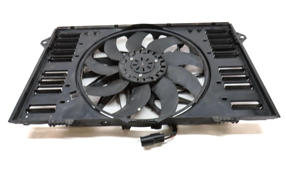 Thumbnail 4: 2010-2016 PORSCHE PANAMERA (970 G1) 3.0L / 3.6L / 4.8L - RADIATOR COOLING FAN