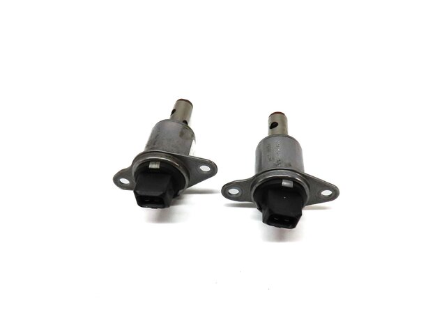 Thumbnail 2: 2011 PORSCHE PANAMERA (958) 4.8L M48 ENGINE CAMSHAFT ADJUSTER SOLENOID SET 2