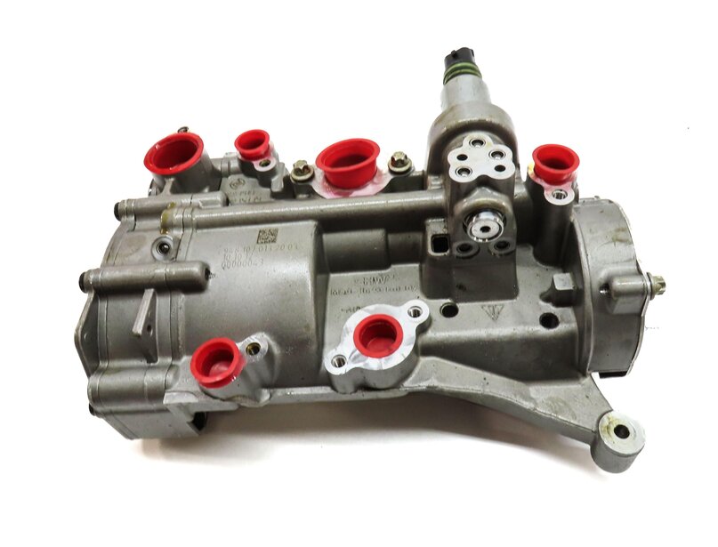 Thumbnail 2: 2011 PORSCHE PANAMERA (958) 4.8L M48 NON-TURBO ENGINE OIL PUMP 9481070132003