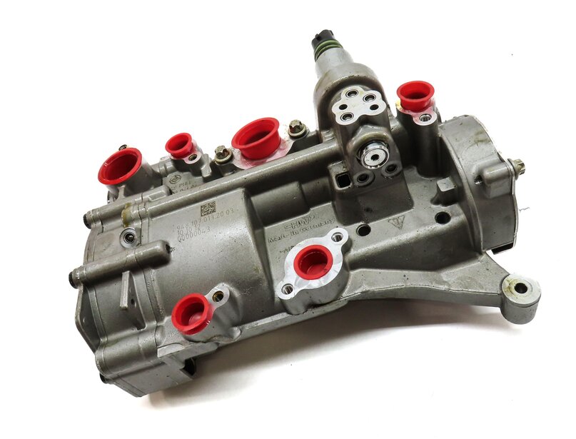 Thumbnail 3: 2011 PORSCHE PANAMERA (958) 4.8L M48 NON-TURBO ENGINE OIL PUMP 9481070132003