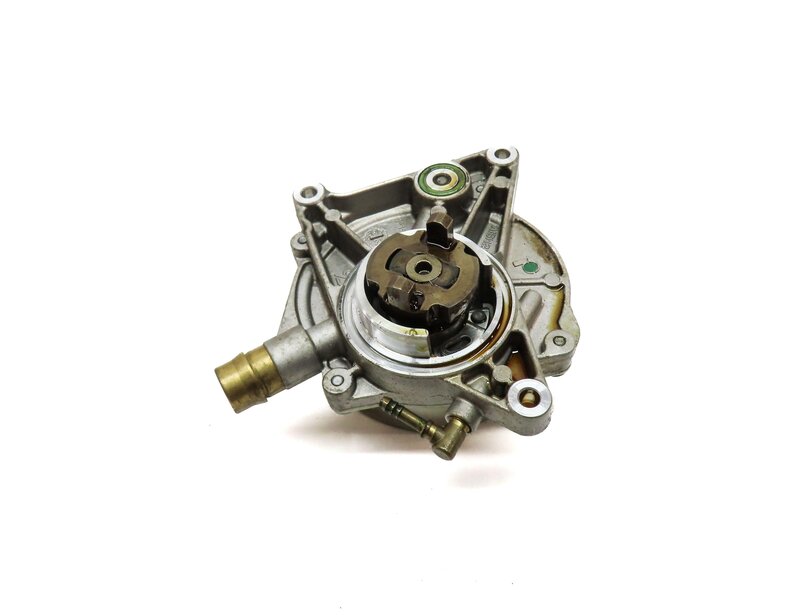 Thumbnail 2: 2011 PORSCHE PANAMERA (958) 4.8L M48 NON-TURBO ENGINE BRAKE VACUUM PUMP