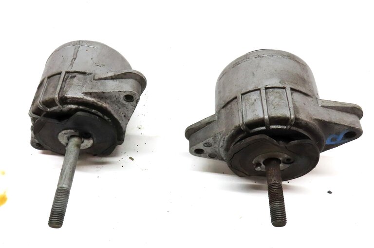 Thumbnail 4: 2011 PORSCHE PANAMERA (958) 4.8L M48 NON-TURBO LEFT & RIGHT ENGINE MOUNT SET 2
