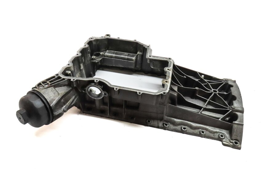 2011 PORSCHE PANAMERA (958) 4.8L M48 NON-TURBO UPPER ENGINE OIL PAN 94810716123