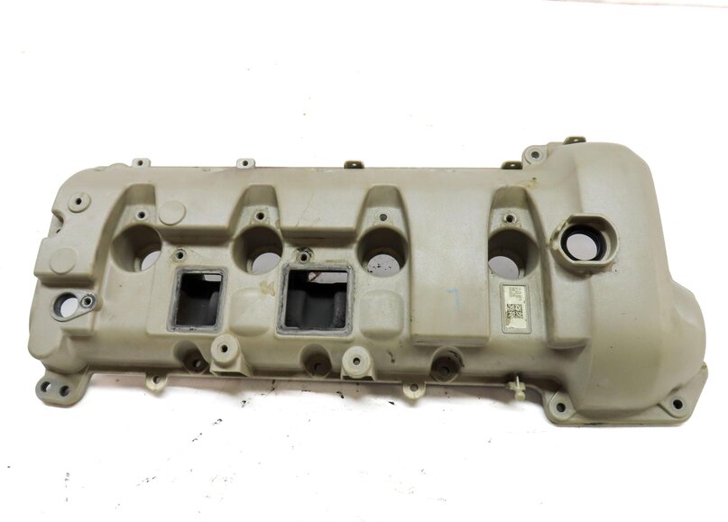 Thumbnail 4: 2010-2018 PORSCHE CAYENNE PANAMERA (958 970 G1) 4.8L V8 ENGINE LEFT VALVE COVER