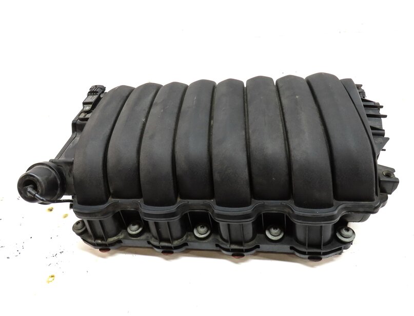 Thumbnail 4: 2010-2013 PORSCHE PANAMERA (970 G1) 4.8L M48.20 NON-TURBO ENGINE INTAKE MANIFOLD