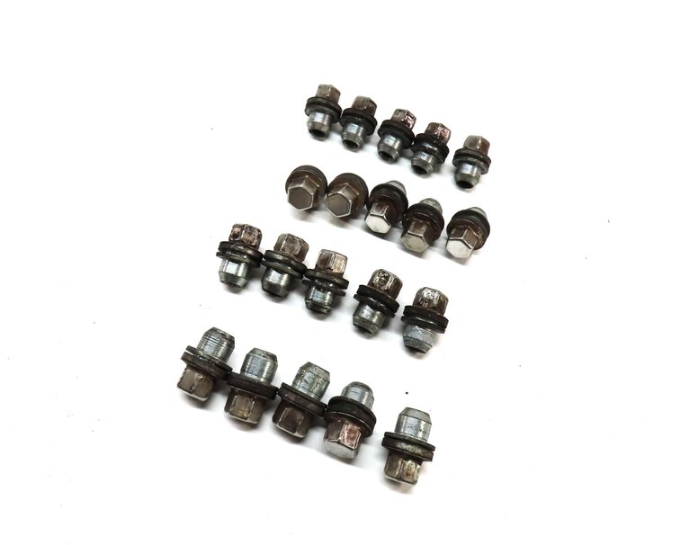 2005-2018 LR3 LR4 DISCOVERY RANGE ROVER SPORT WHEEL TIRE RIM LUG NUT SET (20)