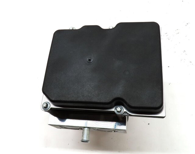 Thumbnail 5: 2014 LAND ROVER LR4 3.0L SUPERCHARGED ANTI-LOCK ABS BRAKE PUMP w/ MODULE