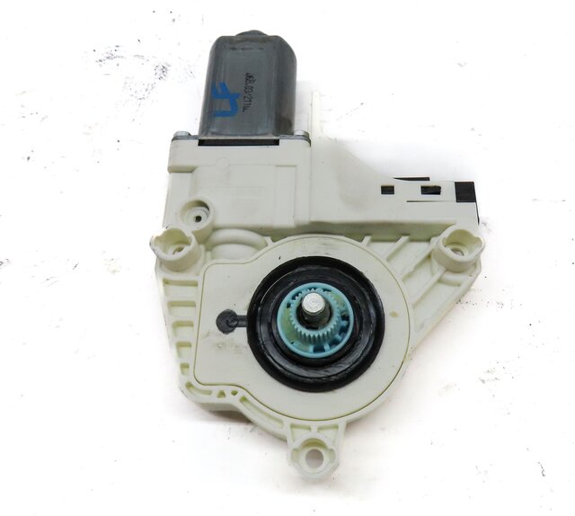 Thumbnail 4: 10-16 LAND ROVER LR4 / RANGE ROVER SPORT (L320) LEFT FRONT DRIVER WINDOW MOTOR