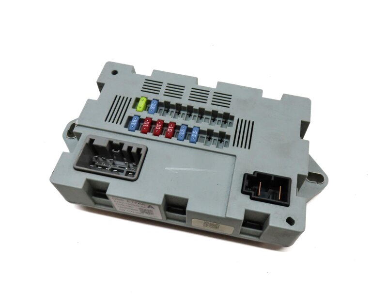 2014 LAND ROVER LR4 CABIN RELAY FUSE BOX CONTROL MODULE EH22-14Q073-AA