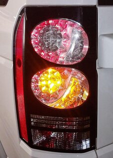Thumbnail 2: 2014-2016 LAND ROVER LR4 - LEFT DRIVER SIDE REAR TAILLIGHT BRAKE LIGHT STOP LAMP