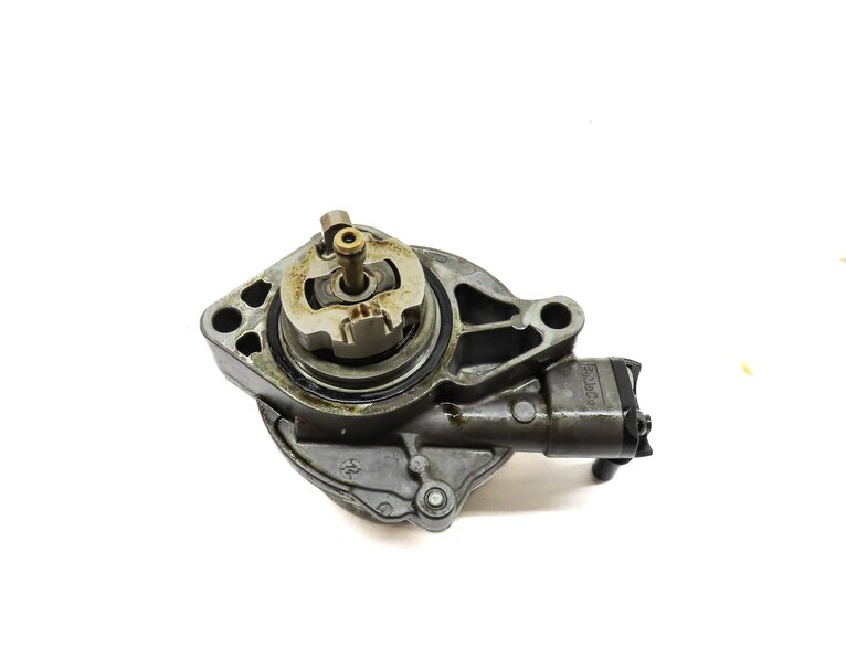 Thumbnail 2: 2010-2019 RANGE ROVER SPORT LR4 JAGUAR XE XF XK - 3.0L / 5.0L BRAKE VACUUM PUMP