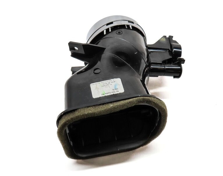 Thumbnail 4: 2014 LAND ROVER LR4 DASH CENTER INNER RIGHT AC HEATER AIR VENT (BLACK & SILVER)
