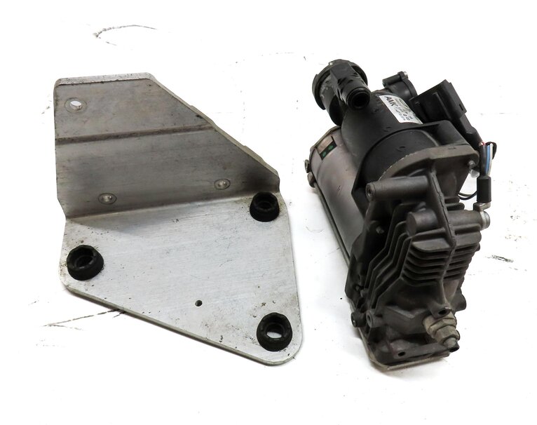 Thumbnail 8: 05-16 LAND ROVER LR3 LR4 / RANGE ROVER SPORT (L320) SUSPENSION COMPRESSOR (AMK)