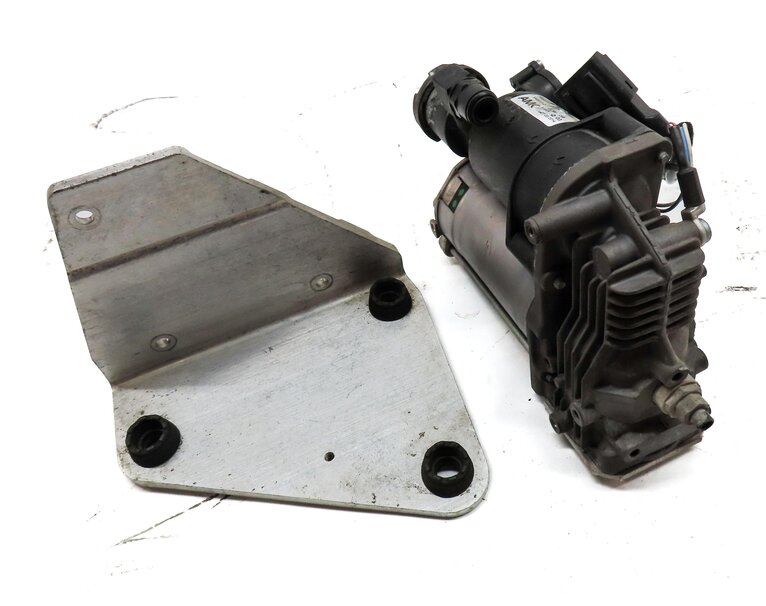Thumbnail 9: 05-16 LAND ROVER LR3 LR4 / RANGE ROVER SPORT (L320) SUSPENSION COMPRESSOR (AMK)