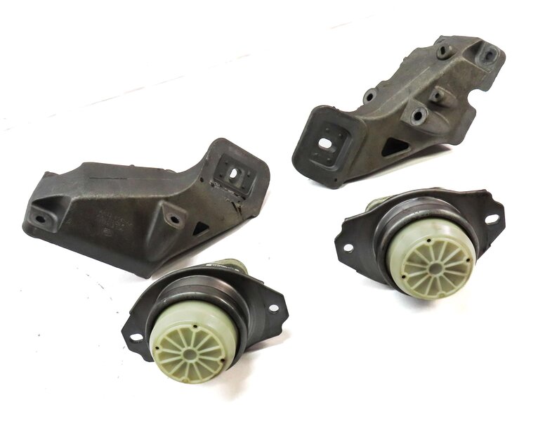 Thumbnail 3: 2014 LAND ROVER LR4 3.0L SUPER LEFT & RIGHT ENGINE MOTOR MOUNT & BRACKET SET4