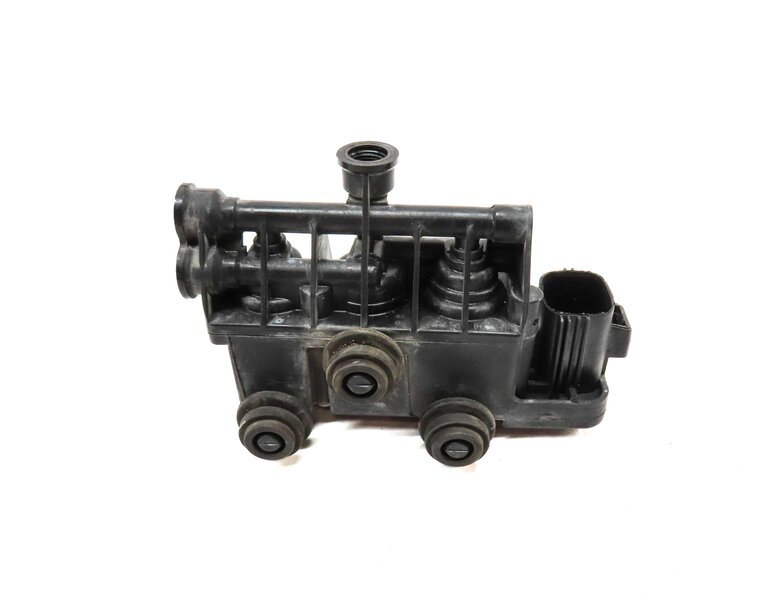 Thumbnail 11: 2014 LAND ROVER LR4 AIR SUSPENSION TRANSFER RELIEF VALVE BLOCK SET 3