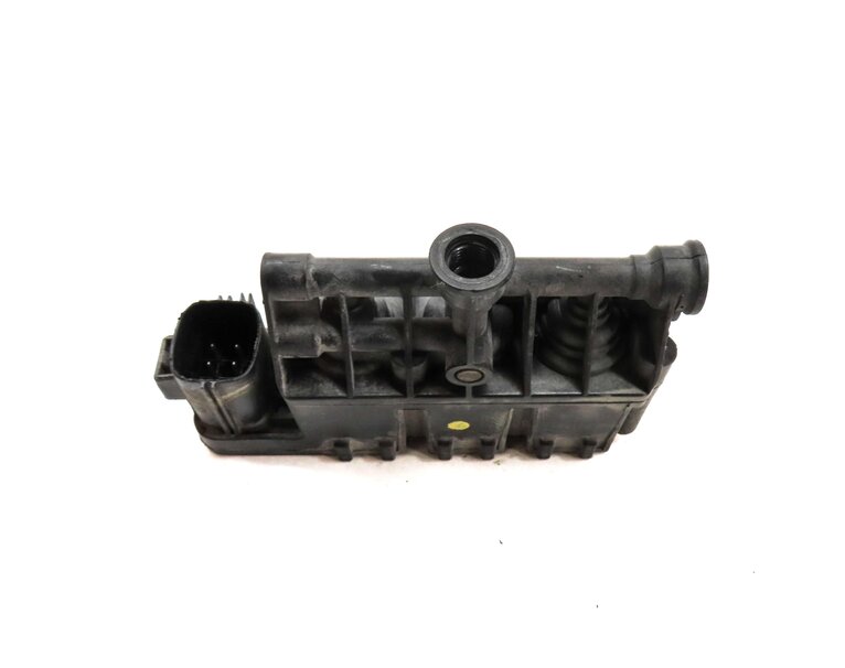 Thumbnail 5: 2014 LAND ROVER LR4 AIR SUSPENSION TRANSFER RELIEF VALVE BLOCK SET 3
