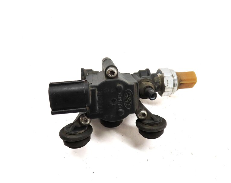 Thumbnail 9: 2014 LAND ROVER LR4 AIR SUSPENSION TRANSFER RELIEF VALVE BLOCK SET 3