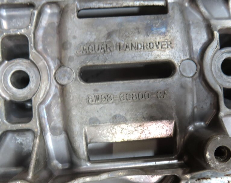 Thumbnail 7: 2014 LAND ROVER LR4 3.0L SUPERCHARGED ENGINE OIL PAN BAFFLE TRAY ASSEMBLY