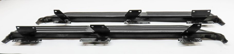Thumbnail 8: 2014 LAND ROVER LR4 FRONT LEFT & RIGHT RUNNING BOARD STEP SET2 w/ MOUNT BRACKETS