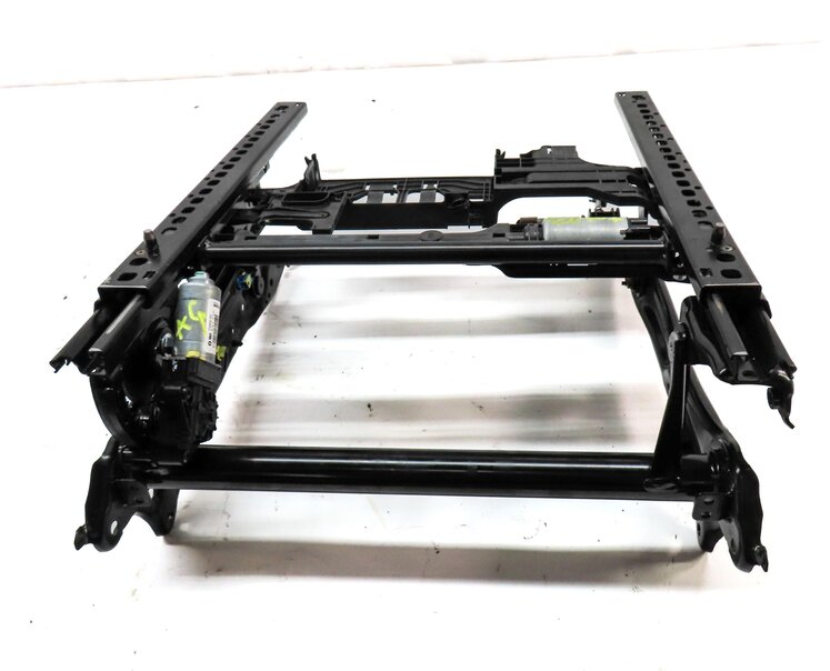 Thumbnail 6: 2015-2017 MERCEDES C300 C350 C400 C450 (W205) LEFT DRIVER SEAT TRACK w/ MOTORS