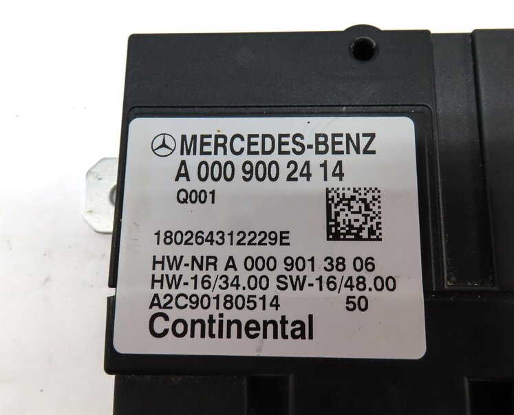 Thumbnail 4: 2015 MERCEDES C300 SEDAN (W205) 2.0L TURBO GAS ENGINE FUEL PUMP CONTROL MODULE