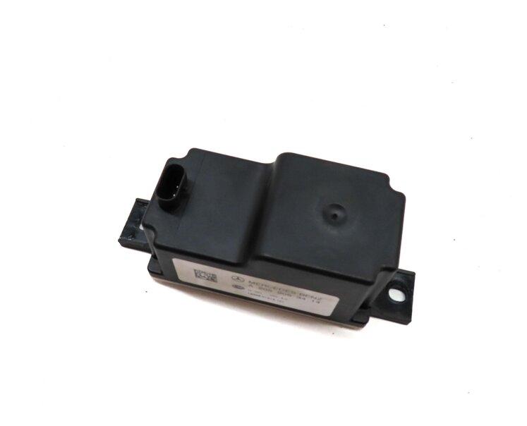 2015 MERCEDES C300 SEDAN (W205) VOLTAGE CONVERTER MODULE 2059053414
