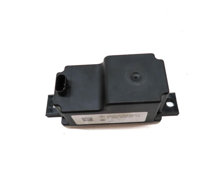 Thumbnail 2: 2015 MERCEDES C300 SEDAN (W205) VOLTAGE CONVERTER MODULE 2059053414