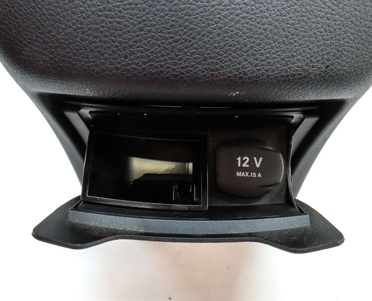 Thumbnail 5: 2015 MERCEDES C300 SEDAN (W205) REAR CENTER CONSOLE HVAC A/C HEATER AIR VENT